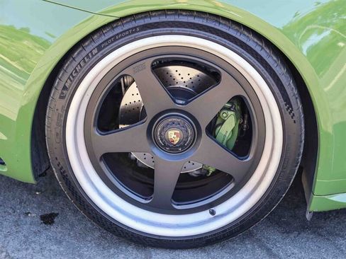 Used 2019 Porsche 911 GT3 RS image 13