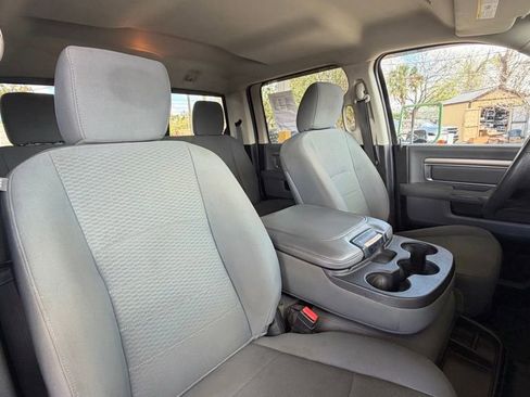 Used 2018 RAM 3500 SLT w/ Snow Chief Group AWD/4WD image 22