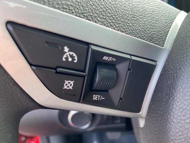 Used 2010 Chevrolet Camaro LS RWD image 19