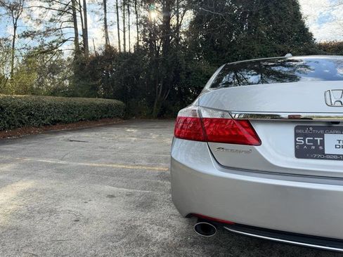 Used 2013 Honda Accord EX-L image 7