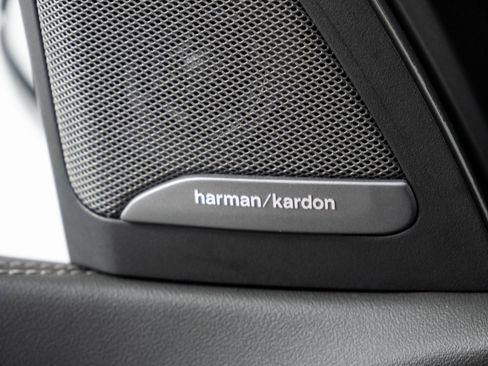 Used 2025 BMW X5 M60i AWD/4WD image 7