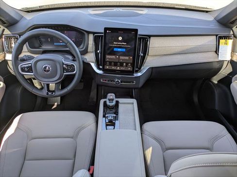 New 2026 Volvo XC90 T8 Plus w/ Protection Package AWD/4WD image 10