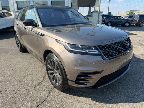 Used 2019 Land Rover Range Rover Velar R-Dynamic SE AWD/4WD image 5