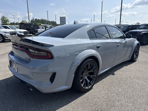 Used 2021 Dodge Charger SRT Hellcat RWD image 7