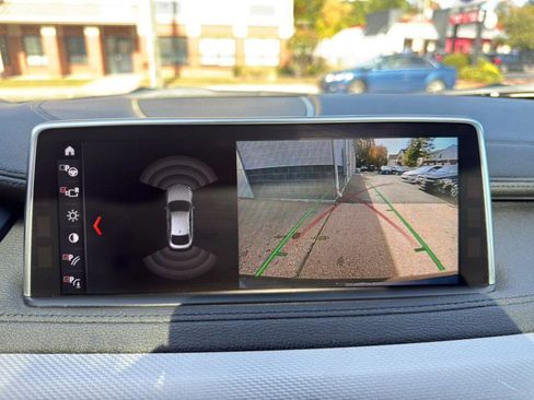 Used 2018 BMW X6 w/ Sports Activity Package image 20