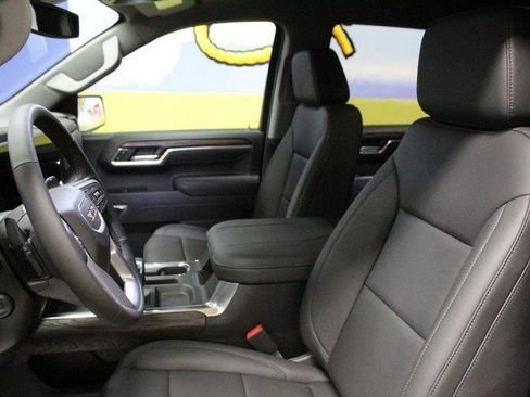 New 2026 GMC Sierra 1500 SLT w/ SLT Premium Plus Package image 19