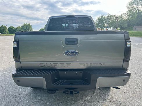 Used 2011 Ford F250 Lariat w/ Chrome Pkg AWD/4WD image 6