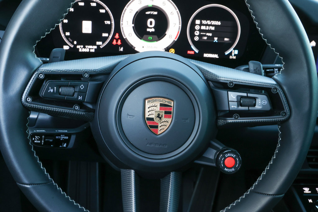 Certified 2026 Porsche 911 Carrera GTS RWD image 46