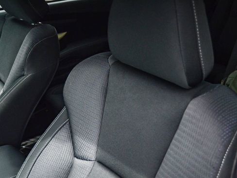 Used 2022 Subaru Ascent Premium w/ Convenience Package image 23