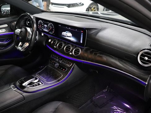 Used 2019 Mercedes-Benz E 53 AMG 4MATIC Sedan image 25