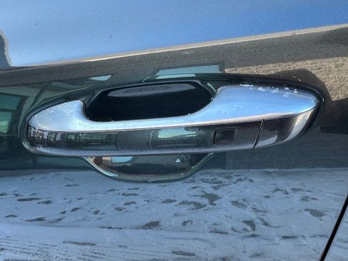 Used 2021 Kia Telluride SX w/ SX Prestige Package image 16