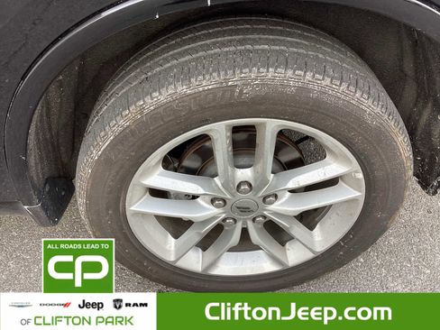 Certified 2024 Dodge Durango GT image 31