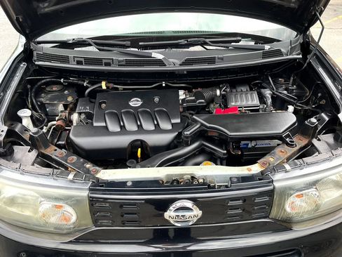 Used 2009 Nissan Cube 1.8 w/ Interior Designer Pkg FWD image 14