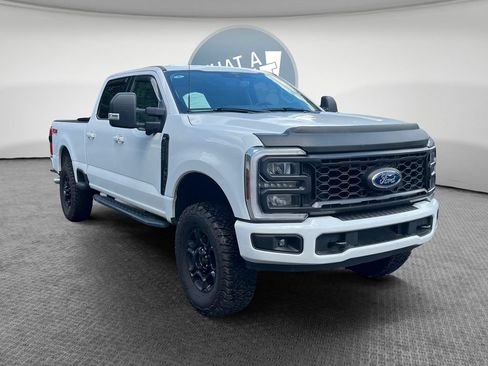 Used 2024 Ford F250 XLT w/ XLT Premium Package AWD/4WD image 1