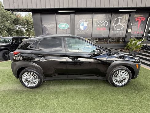 Used 2021 Hyundai Kona SEL FWD image 8