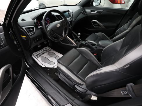 Used 2016 Hyundai Veloster Turbo w/ Option Group 04 image 17