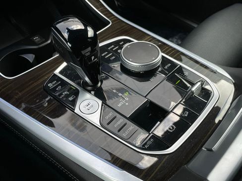 Used 2023 BMW X5 xDrive45e image 22