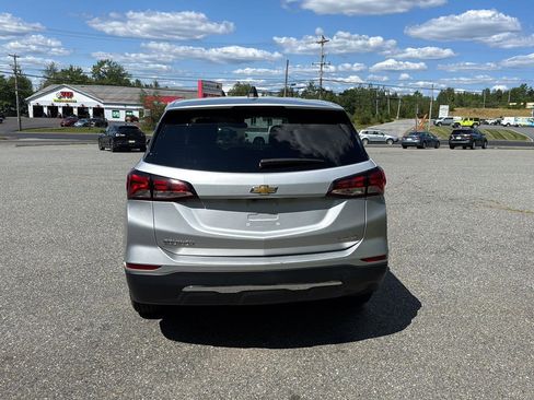 Used 2022 Chevrolet Equinox LT image 4