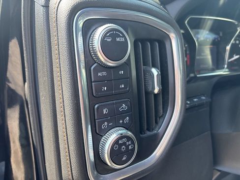 Used 2022 GMC Sierra 1500 AT4 w/ AT4 Premium Package AWD/4WD image 26