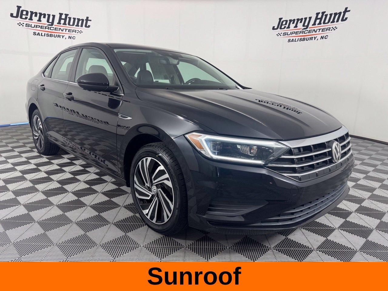 Used 2020 Volkswagen Jetta SEL FWD image 6