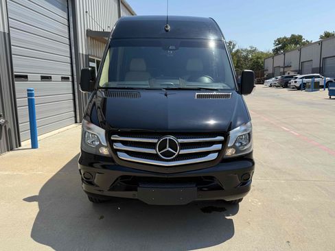 Used 2017 Mercedes-Benz Sprinter 3500 image 61