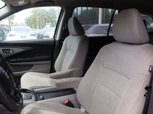 Used 2021 Honda Pilot EX image 29