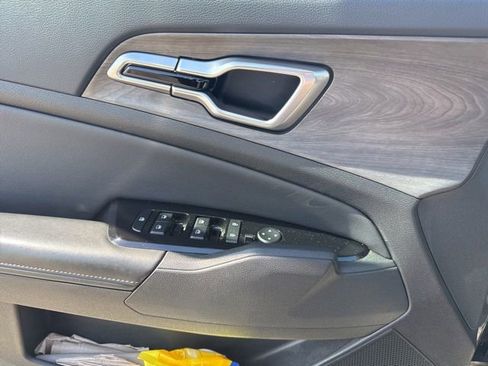 Certified 2023 Kia Sportage X-Line w/ X-Line Premium Package image 12