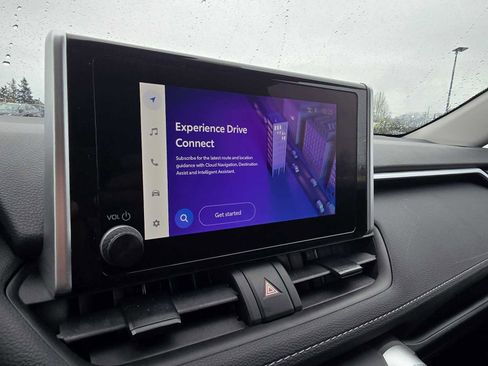 Certified 2025 Toyota RAV4 XLE image 29