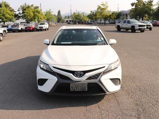 Used 2018 Toyota Camry SE w/ Audio Package FWD video 2