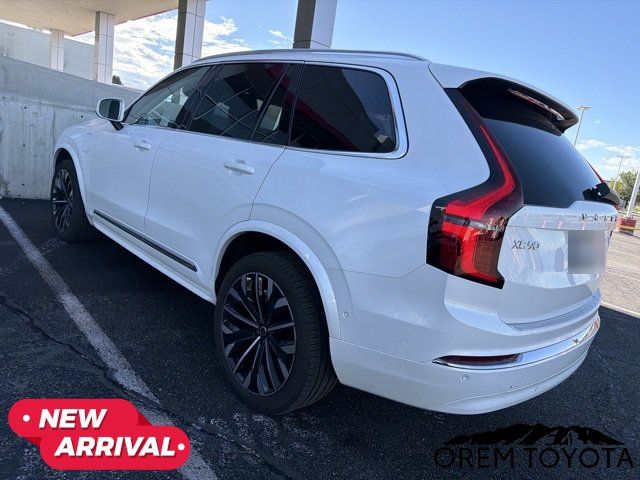 Used 2025 Volvo XC90 T8 Ultra w/ Protection Package Premier AWD/4WD image 18