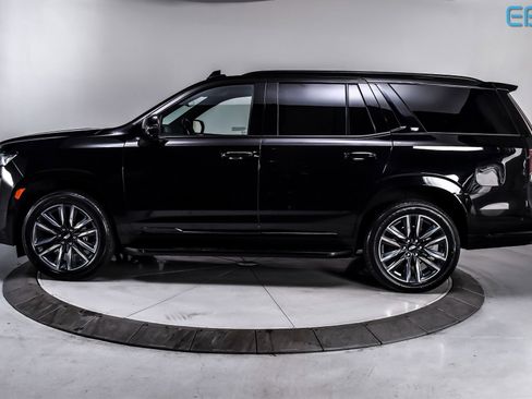 Used 2023 Cadillac Escalade Sport image 3