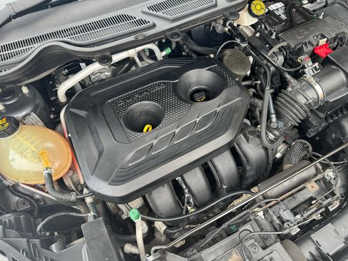 Used 2020 Ford EcoSport S image 34