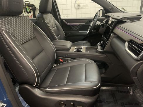 Used 2024 GMC Acadia Denali w/ LPO, Floor Liner Package image 23