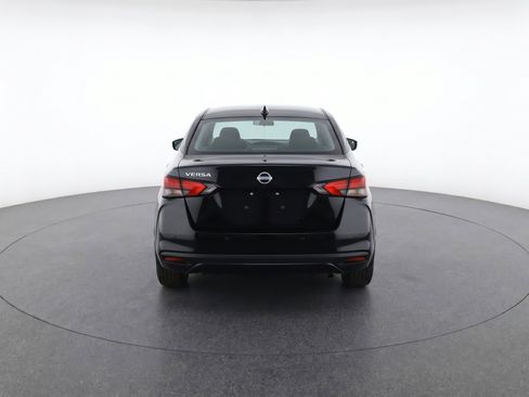 Used 2025 Nissan Versa SV image 7