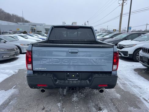 Used 2025 Honda Ridgeline RTL image 4