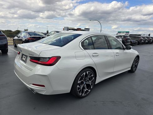 New 2026 BMW 330i Sedan w/ Premium Package image 9