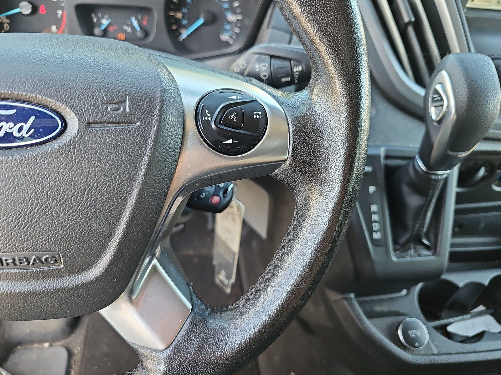 Used 2019 Ford Transit 350 XLT RWD image 14