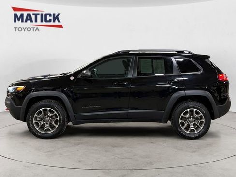 Used 2020 Jeep Cherokee Trailhawk w/ Cold Weather Group image 4