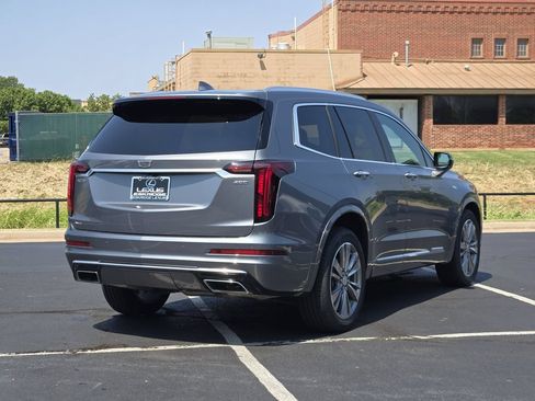 Used 2021 Cadillac XT6 Premium Luxury AWD/4WD image 7