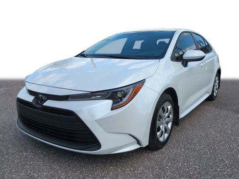 Certified 2026 Toyota Corolla LE image 1