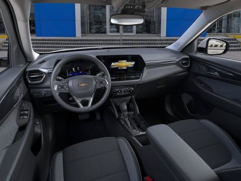 New 2026 Chevrolet TrailBlazer LT w/ Convenience Package AWD/4WD image 39