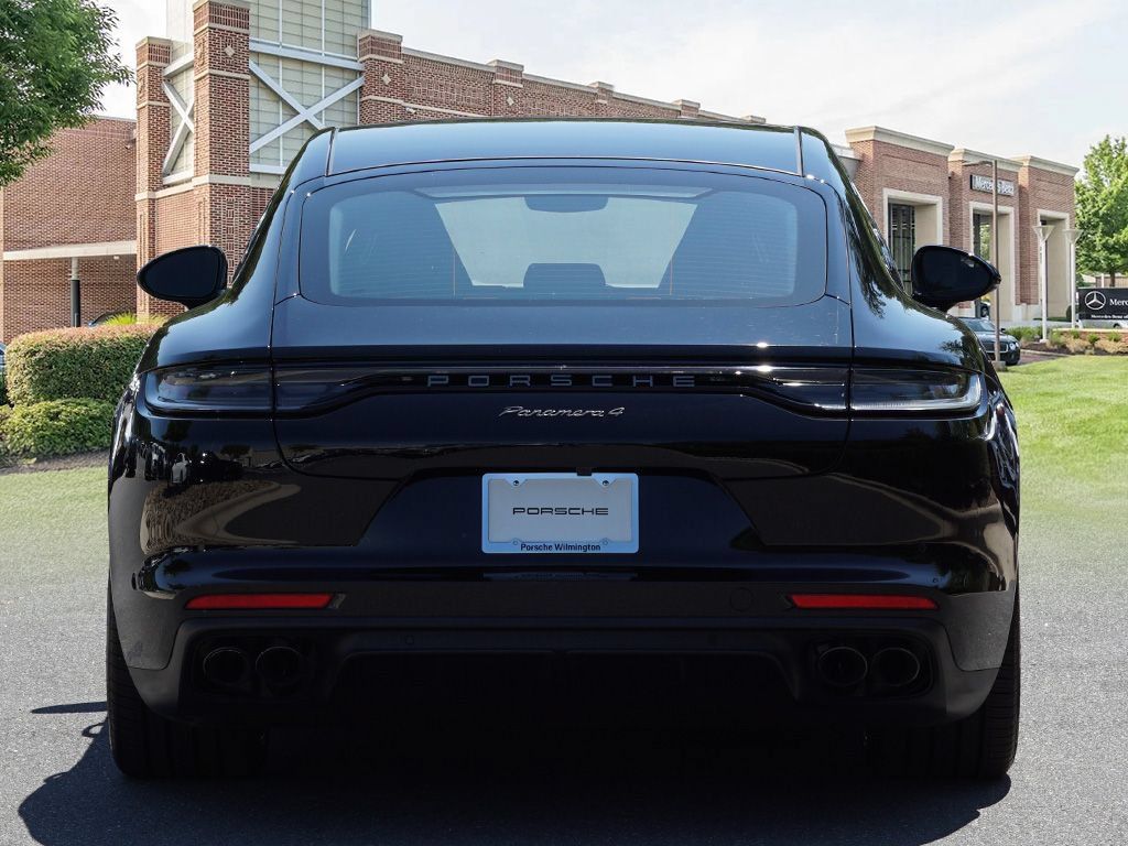 Used 2023 Porsche Panamera 4 Platinum Edition AWD/4WD image 5