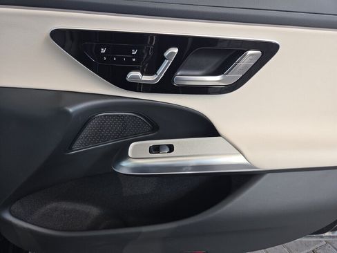 Used 2026 Mercedes-Benz E 350 Sedan image 21