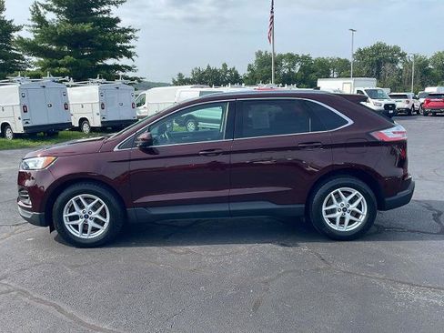 Certified 2021 Ford Edge SEL w/ Convenience Package AWD/4WD image 2