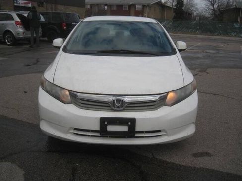 Used 2012 Honda Civic LX image 2