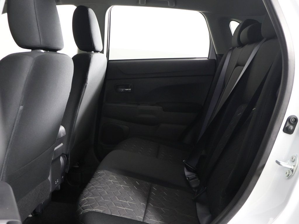 New 2027 Mitsubishi Outlander Sport LE AWD/4WD image 26