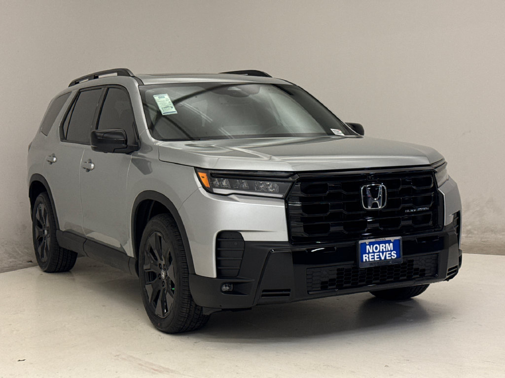 New 2026 Honda Pilot Black Edition image 4