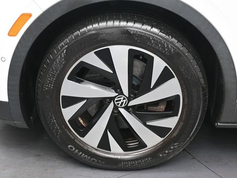 Used 2023 Volkswagen ID.4 Pro RWD image 34
