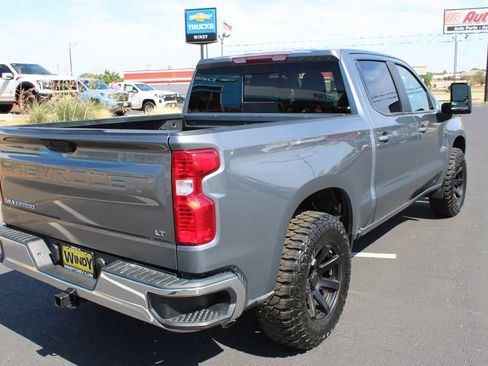 Used 2020 Chevrolet Silverado 1500 LT w/ Texas Edition AWD/4WD image 8