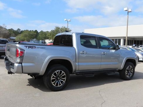 Used 2023 Toyota Tacoma TRD Sport image 7